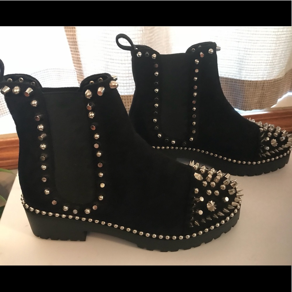 Dolls kill Black Studded Ankle Boots never worn!!
